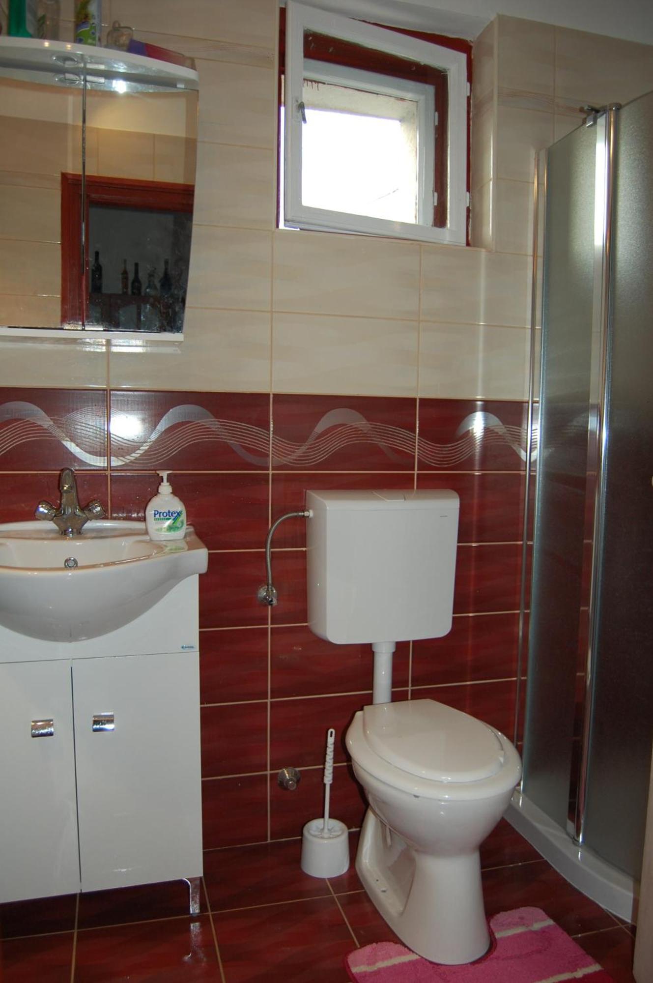 Zach Klara Utcai Apartman Visegrad Bilik gambar