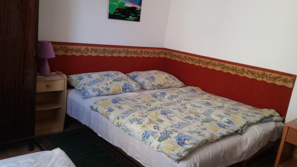 Zach Klara Utcai Apartman Visegrad Luaran gambar